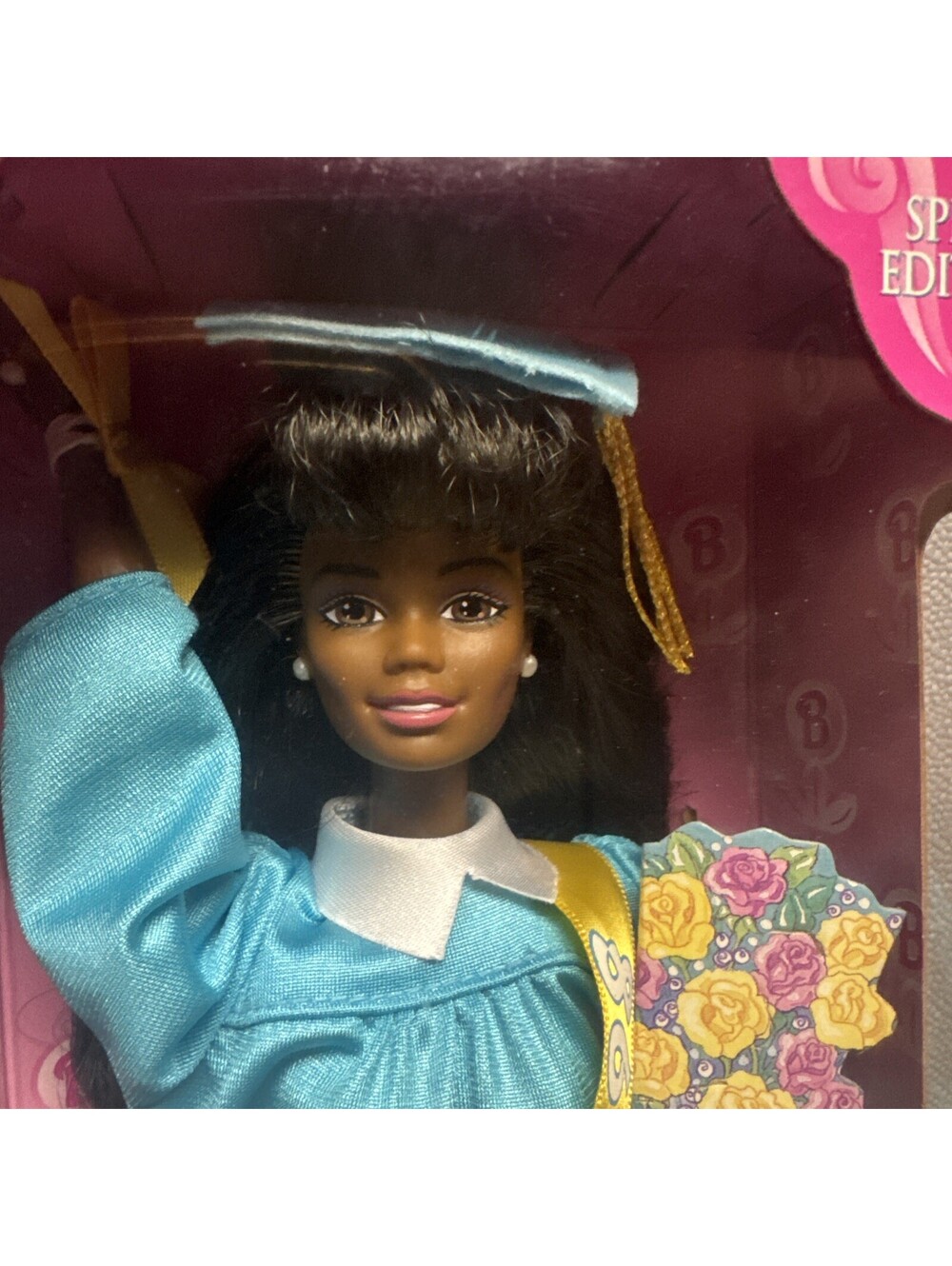 Special Edition Graduation Barbie African American Class Of 1998 Mattel - New - Picture 2 of 13